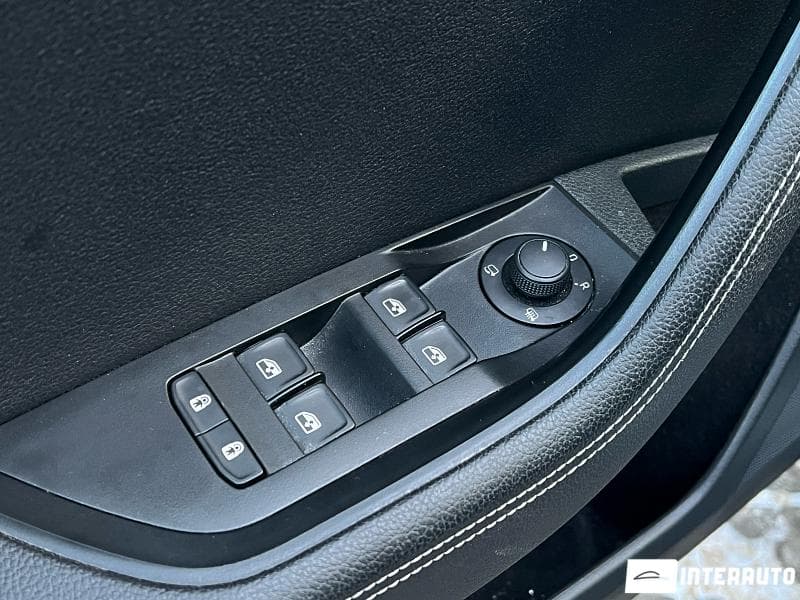 2021 Skoda Superb — Miniatură 7