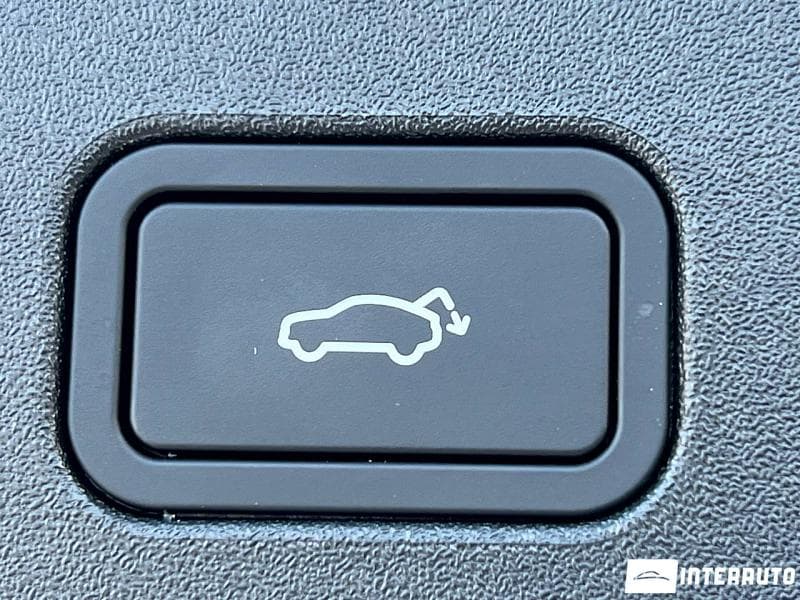 2025 Volvo EX 30 — Miniatură 17