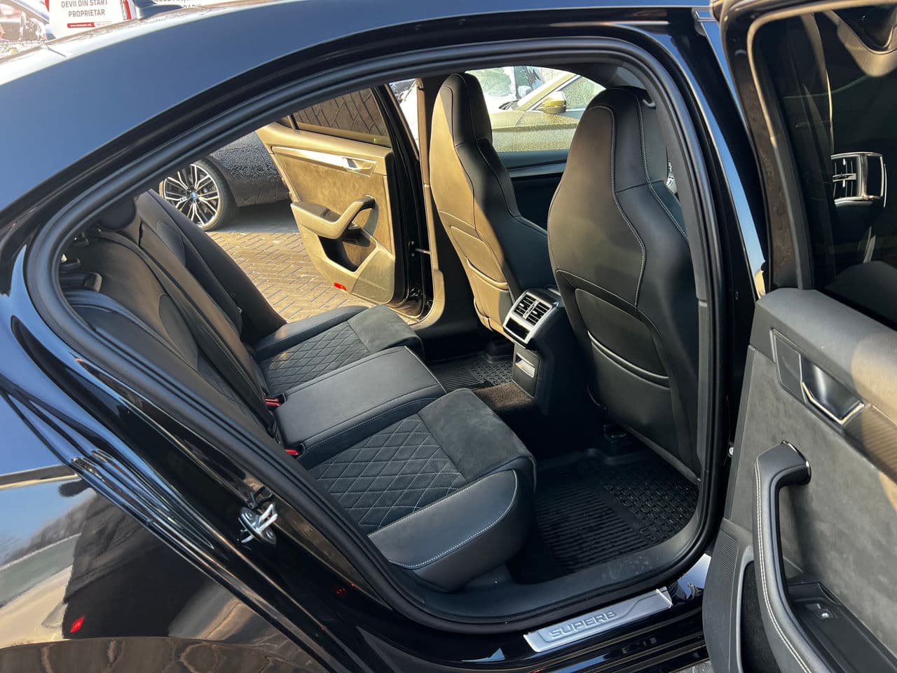 2023 Skoda Superb — Miniatură 19