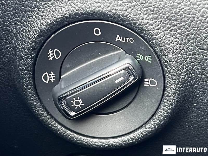 2023 Skoda Superb — Miniatură 17