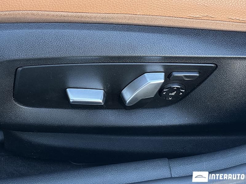 2017 BMW 530e — Miniatură 21