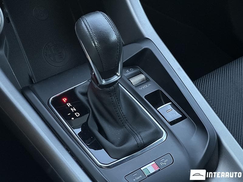 2023 Alfa Romeo Tonale — Miniatură 12
