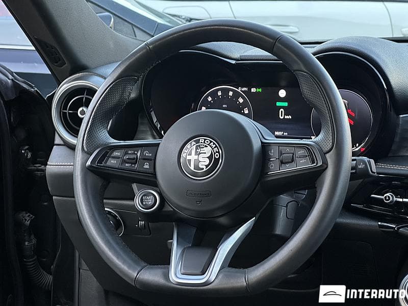 2023 Alfa Romeo Tonale — Miniatură 7