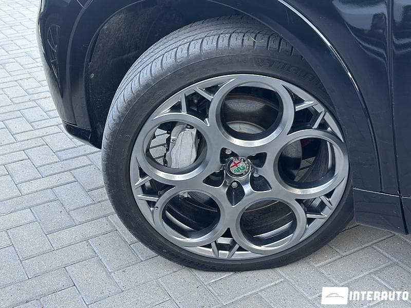 2023 Alfa Romeo Tonale — Miniatură 18