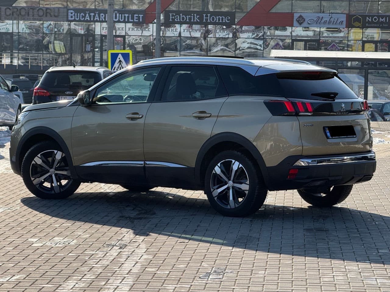 2018 Peugeot 3008 — Miniatură 4