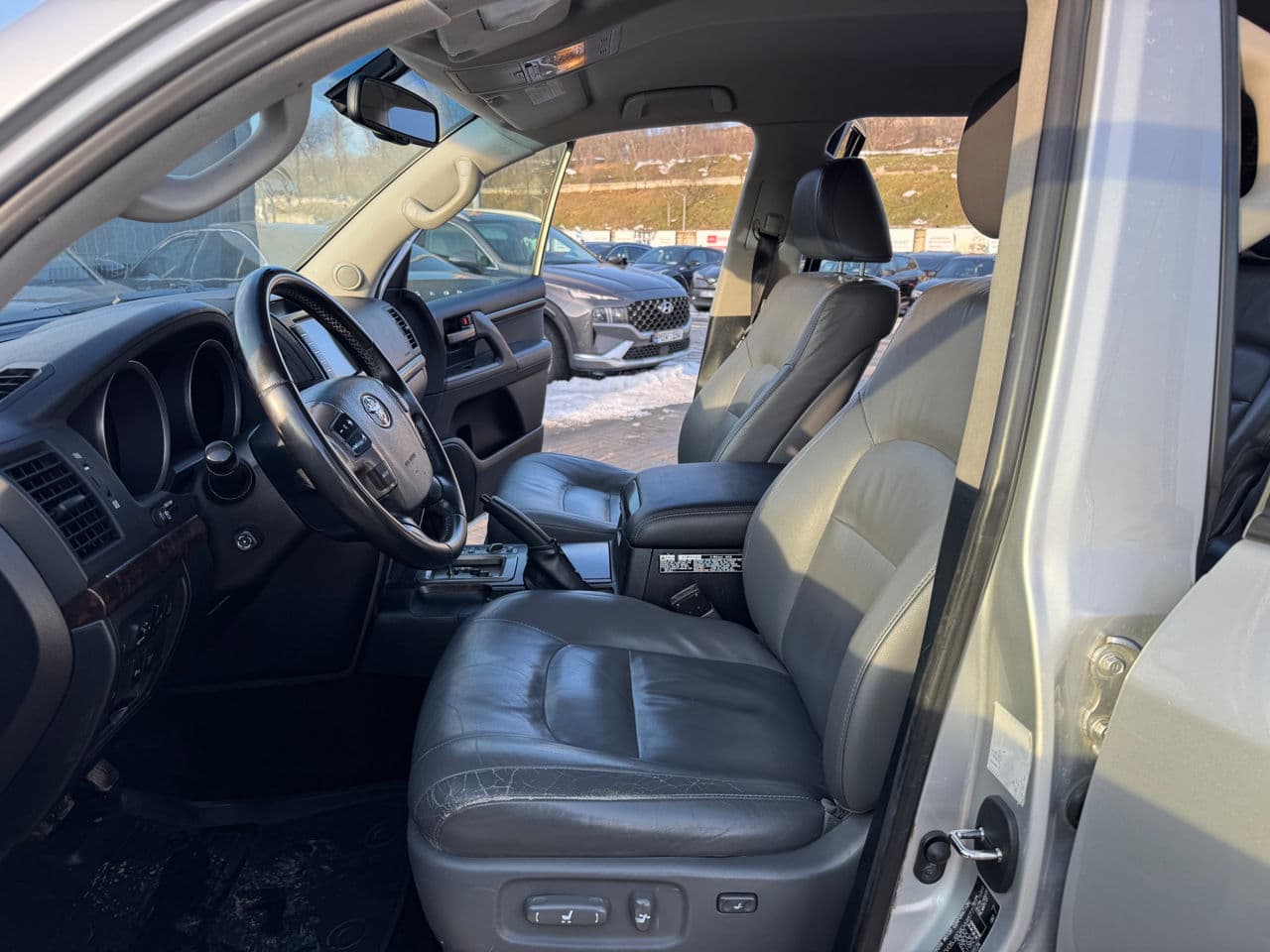 2010 Toyota Land Cruiser — Miniatură 5