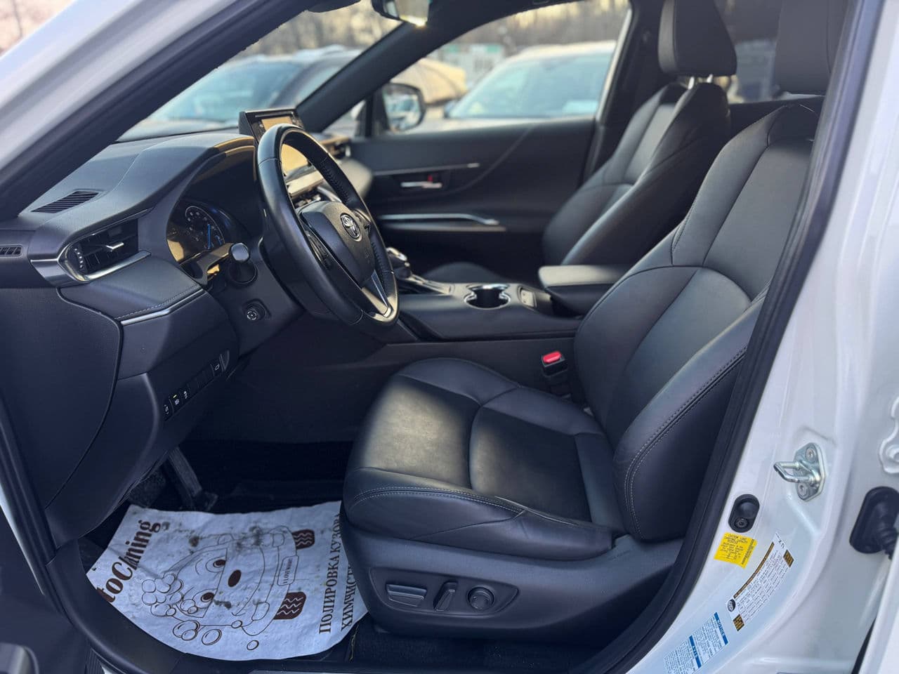 2022 Toyota Venza — Miniatură 5