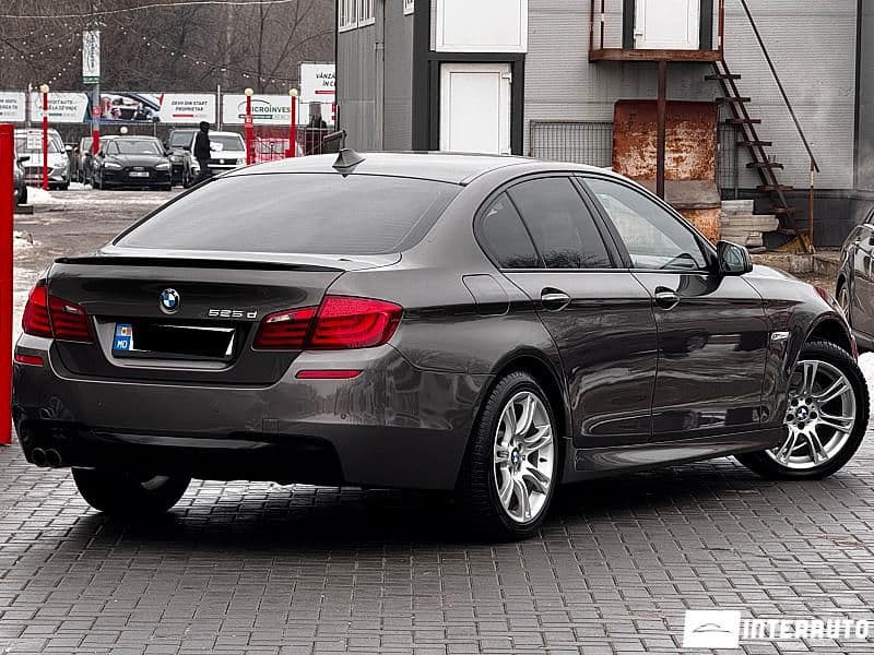 2011 BMW 525 — Miniatură 2