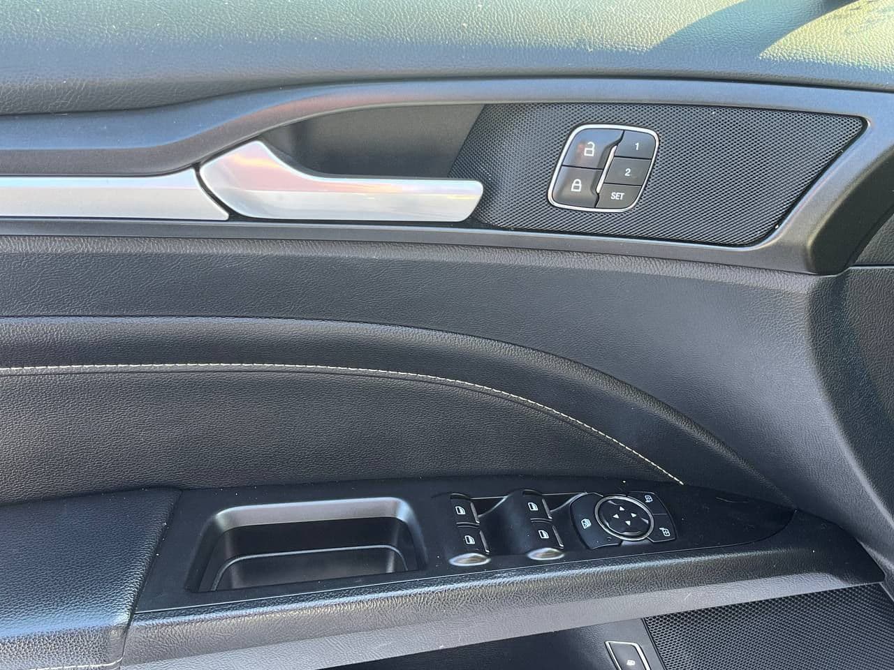 2020 Ford Fusion — Miniatură 6