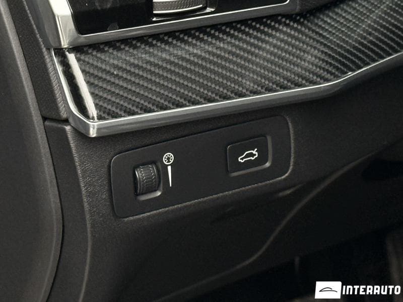 Volvo XC 90 2018 — Миниатюра 6