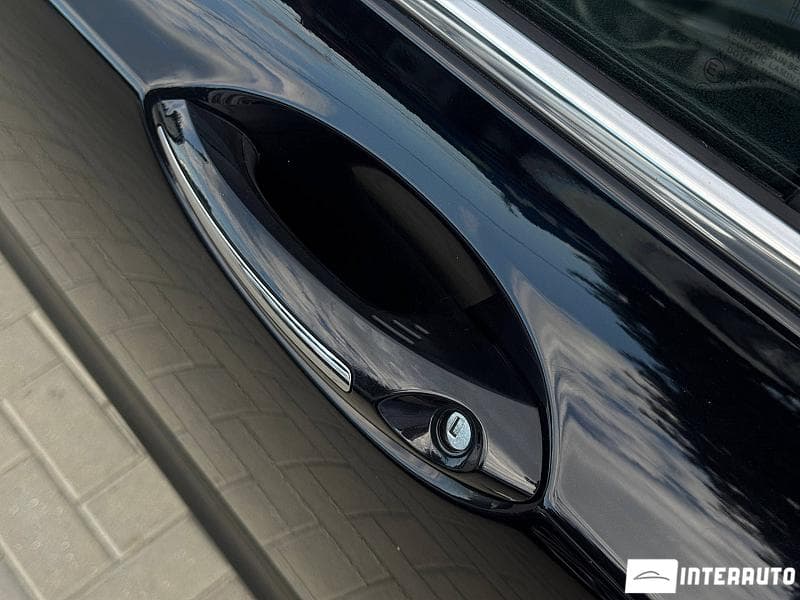 2018 Lincoln MKZ — Miniatură 18
