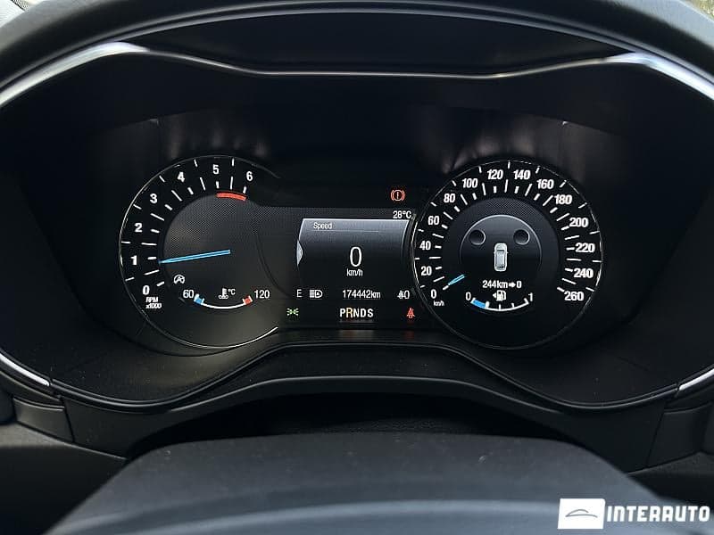 Ford Mondeo 2021 — Миниатюра 8
