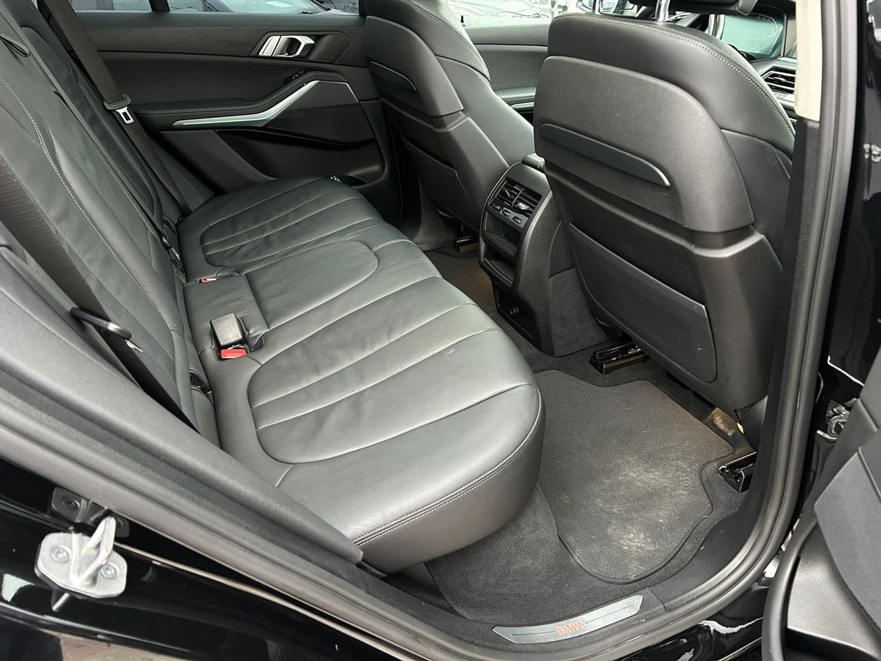 2021 BMW X5 2.5D — Miniatură 19
