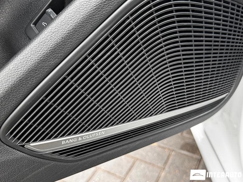 2016 Audi A4 — Miniatură 18