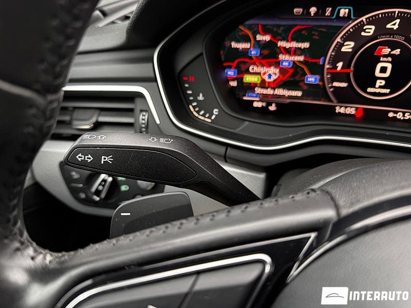 2016 Audi A4 — Miniatură 13