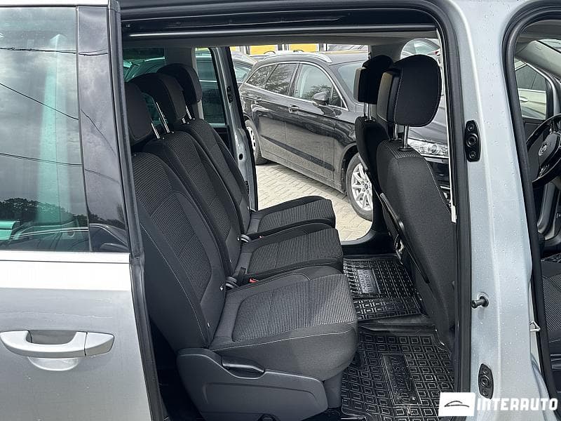 2021 Volkswagen Sharan — Miniatură 17