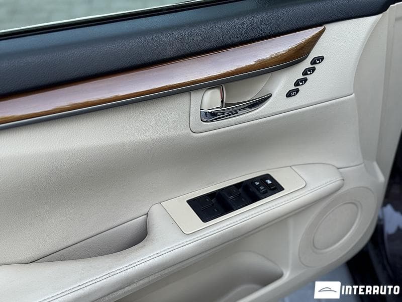 2012 Lexus ES 300h — Miniatură 7