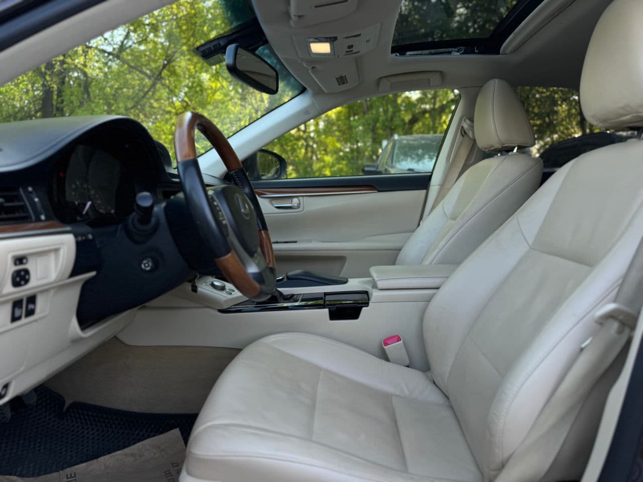 2012 Lexus ES 300h — Miniatură 8