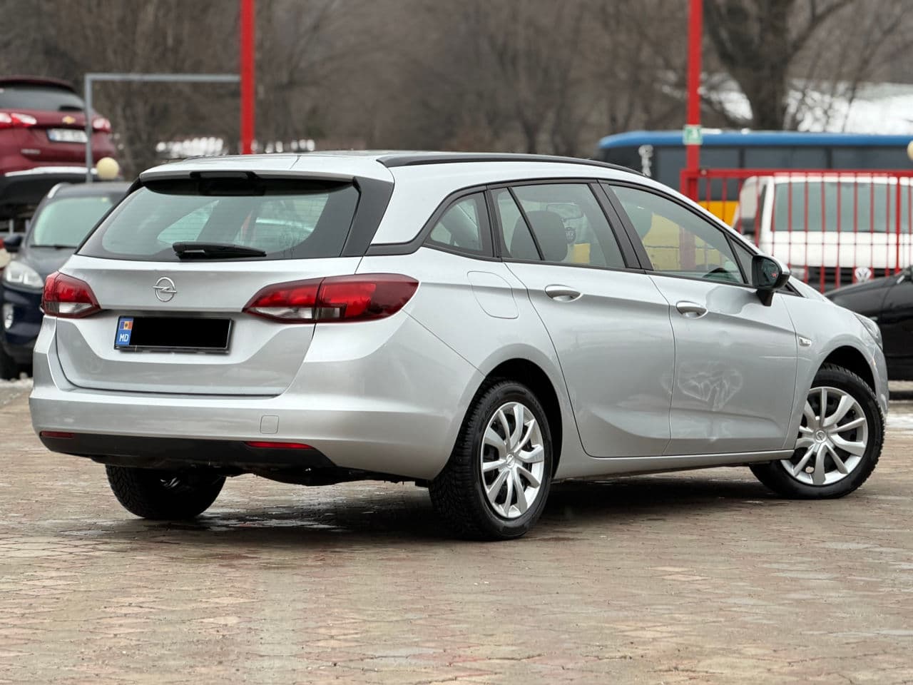 2020 Opel Astra — Miniatură 3