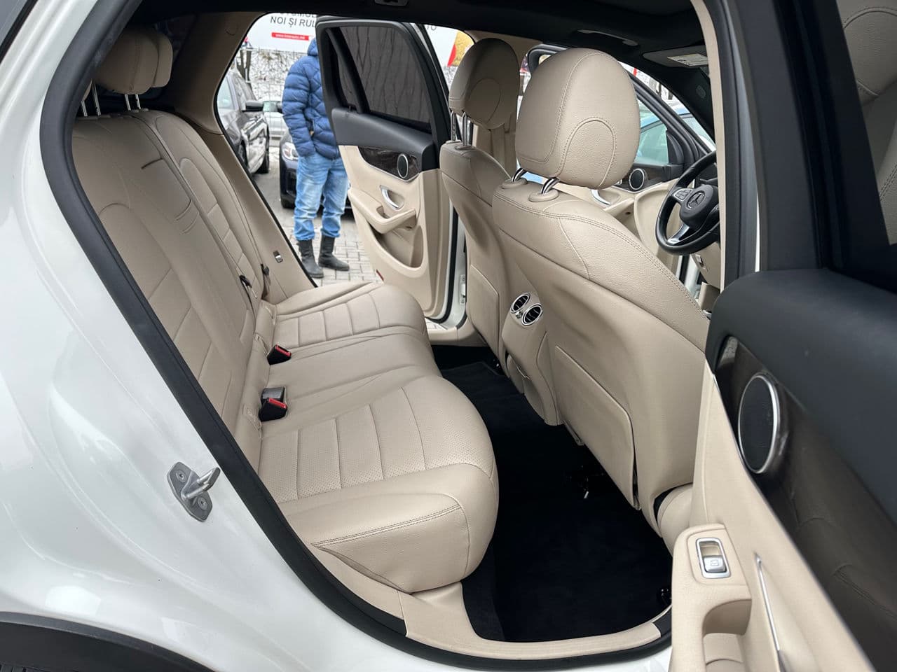 2018 Mercedes GLC 350e — Miniatură 17