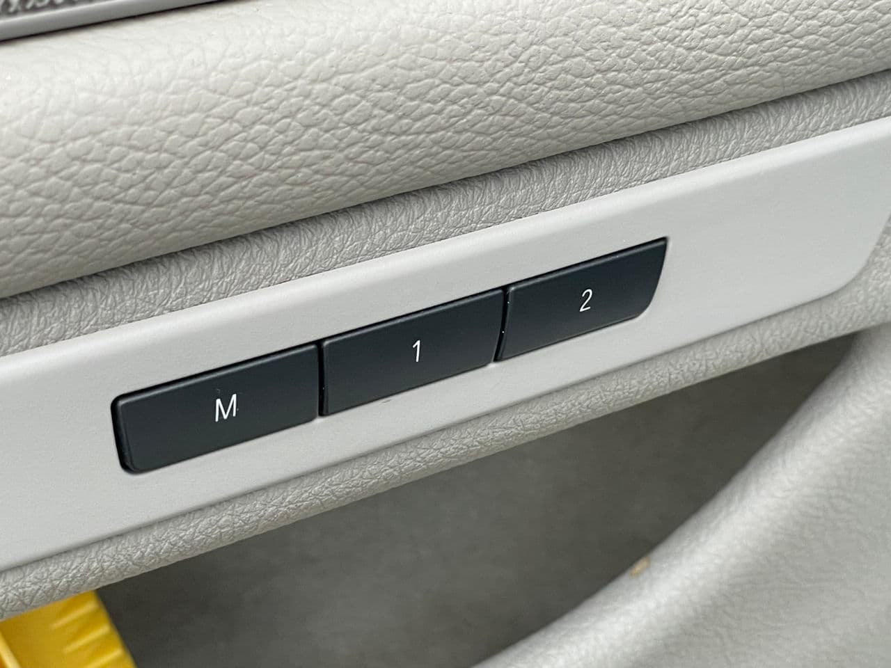 2011 BMW 528 — Miniatură 5