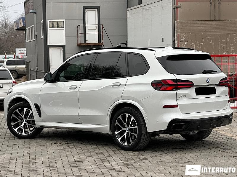 2024 BMW X5 4.0i — Miniatură 4