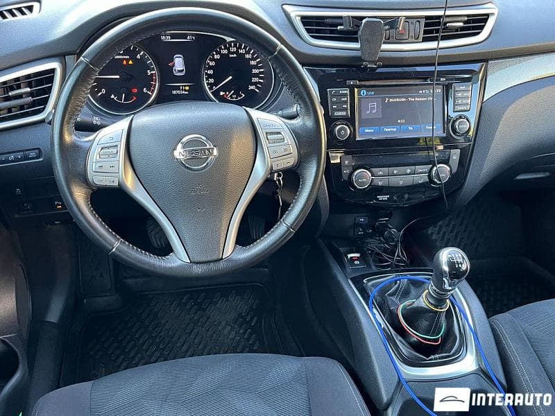 2015 Nissan X-Trail — Miniatură 8
