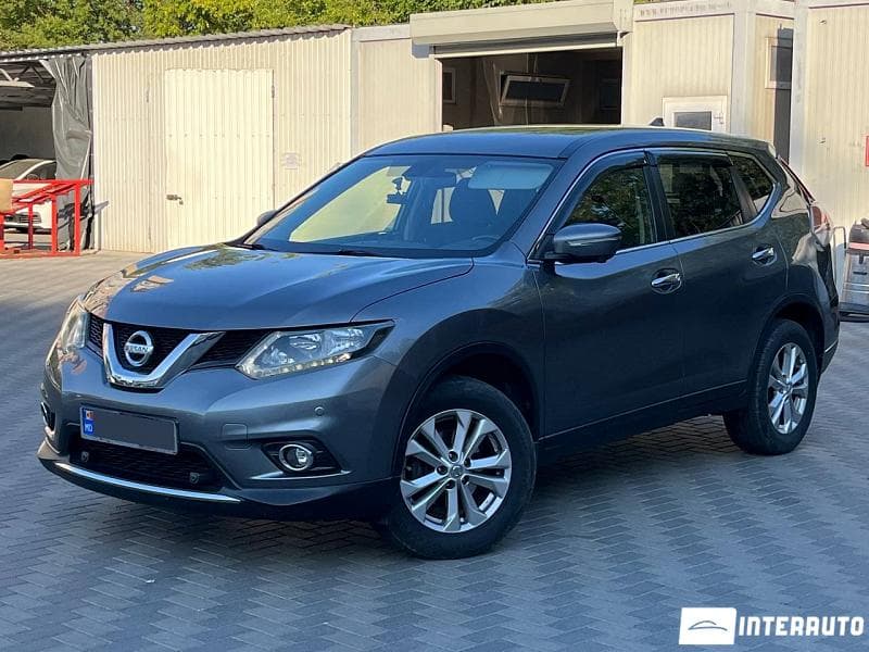 2015 Nissan X-Trail — Miniatură 3