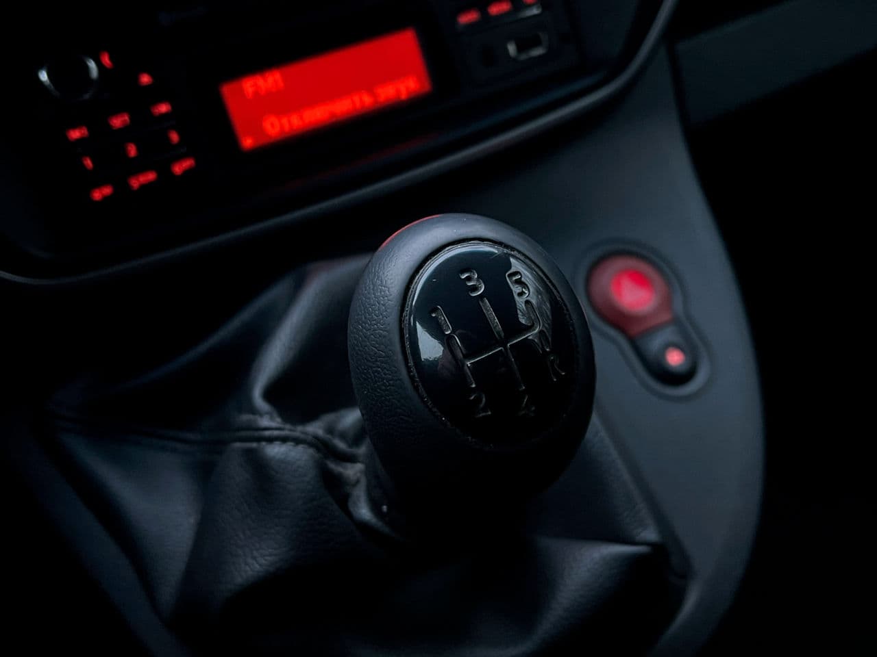 2015 Renault Kangoo — Miniatură 13