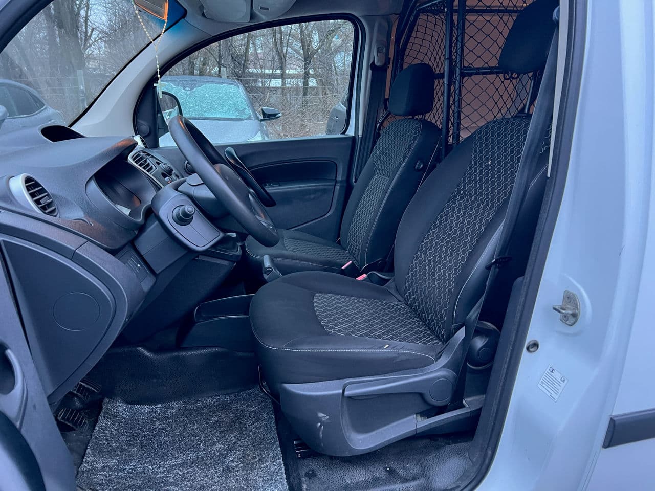 2015 Renault Kangoo — Miniatură 5