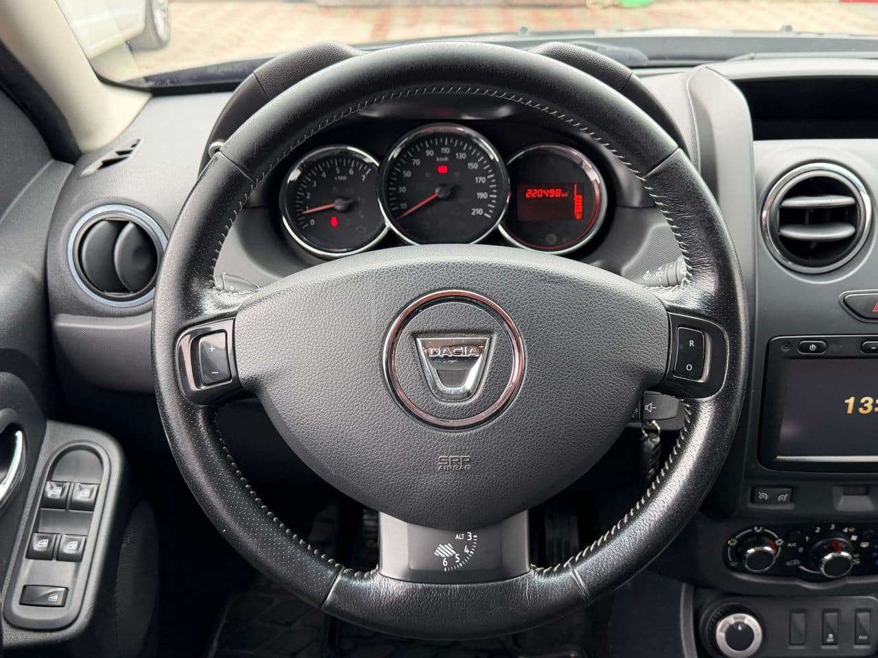 2015 Dacia Duster — Miniatură 10