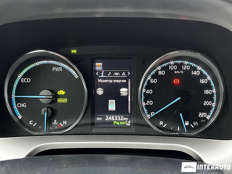 2018 Toyota Rav-4 — Miniatură 9