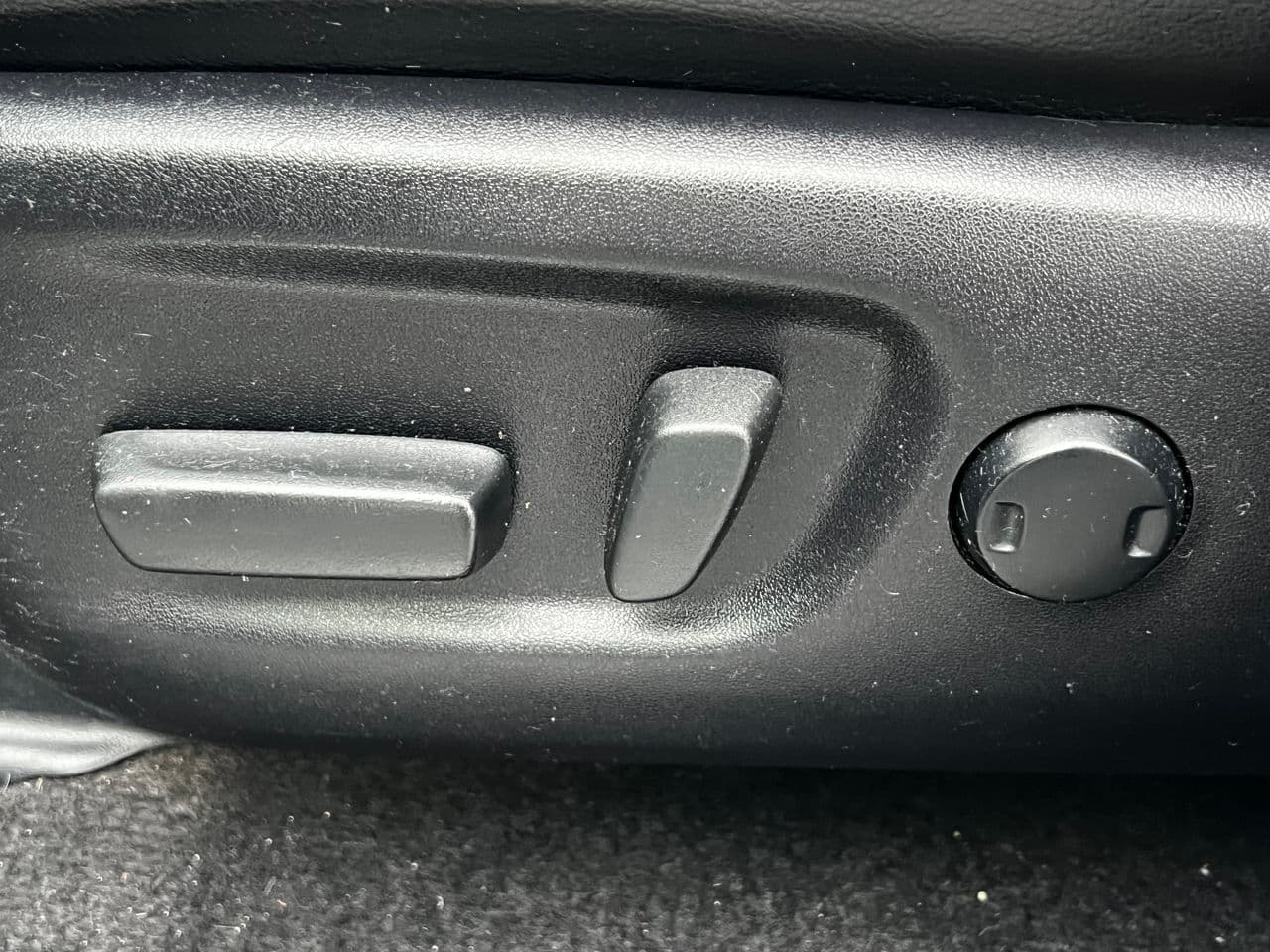 2018 Toyota Rav-4 — Miniatură 12