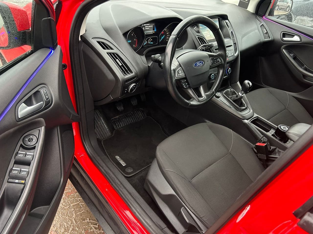 Ford Focus 2016 — Миниатюра 5