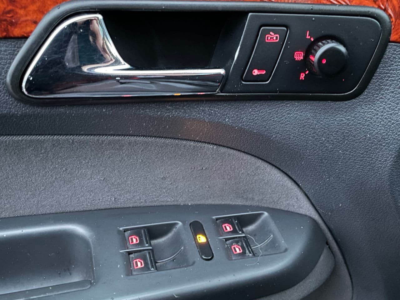 2006 Volkswagen Touran — Miniatură 5