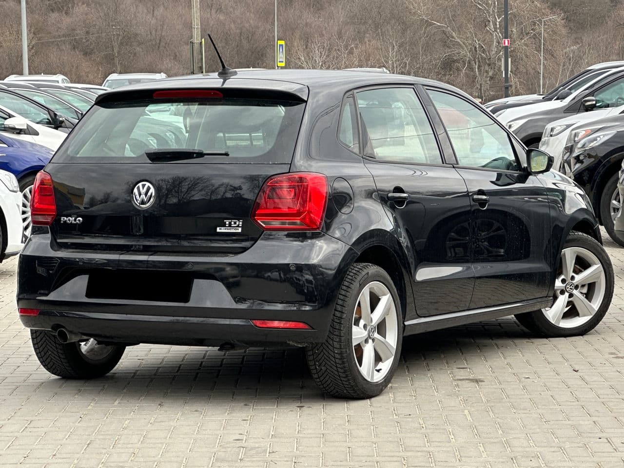 2016 Volkswagen Polo — Miniatură 3