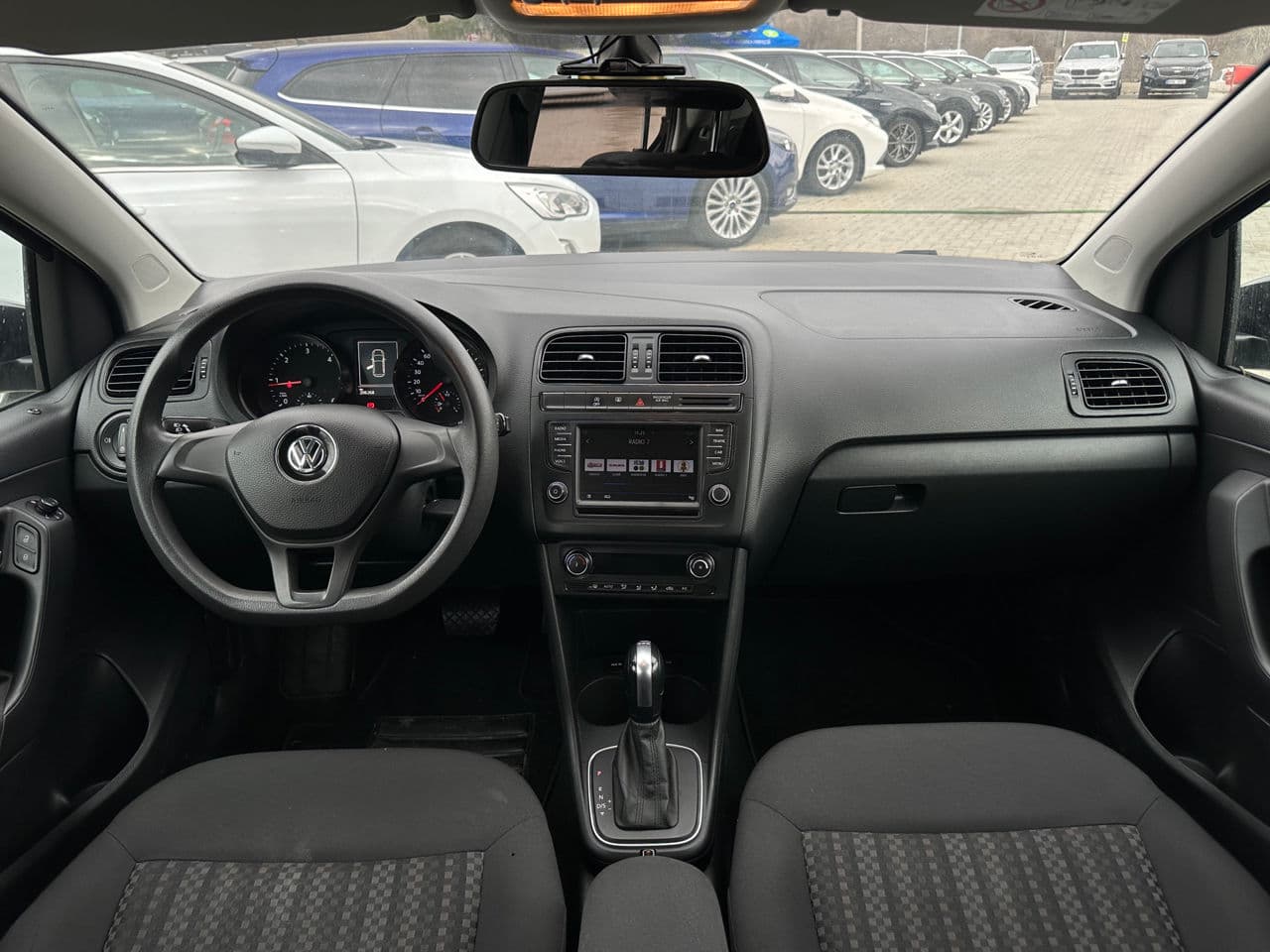2016 Volkswagen Polo — Miniatură 6