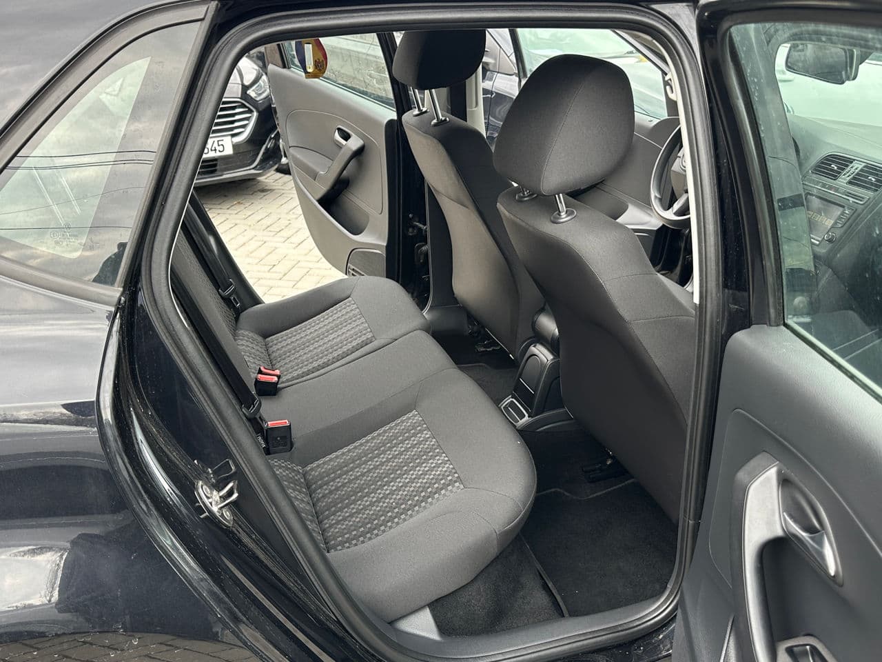 2016 Volkswagen Polo — Miniatură 13