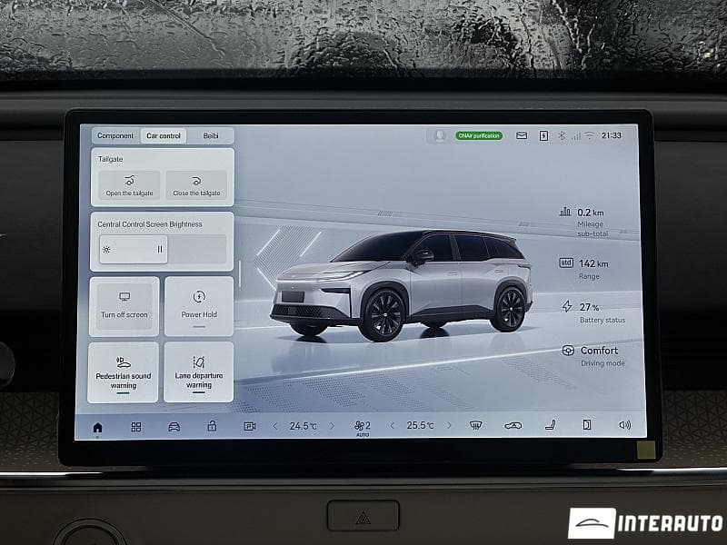 2025 Toyota bZ3X — Miniatură 9