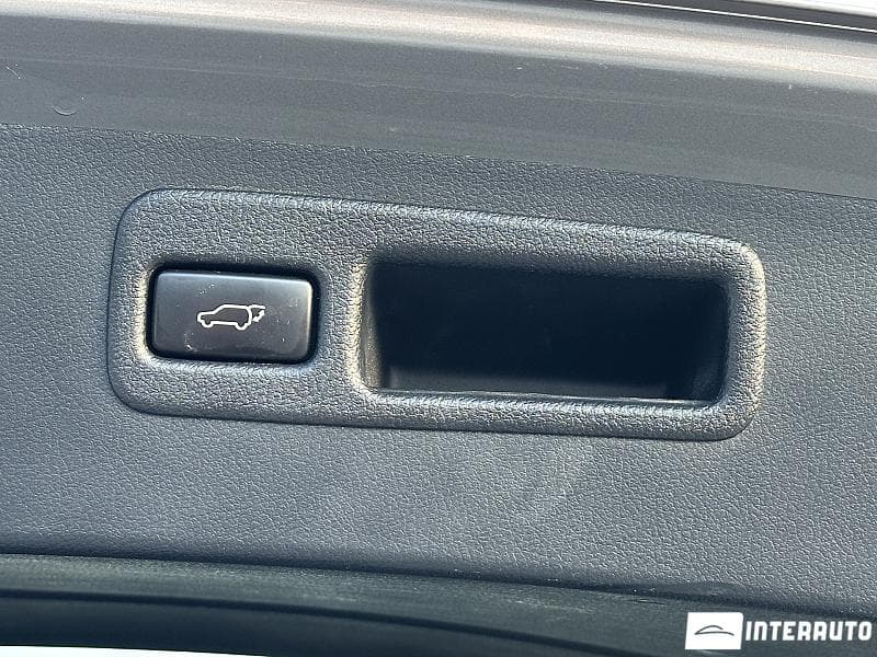 2016 Lexus NX 300H — Miniatură 23