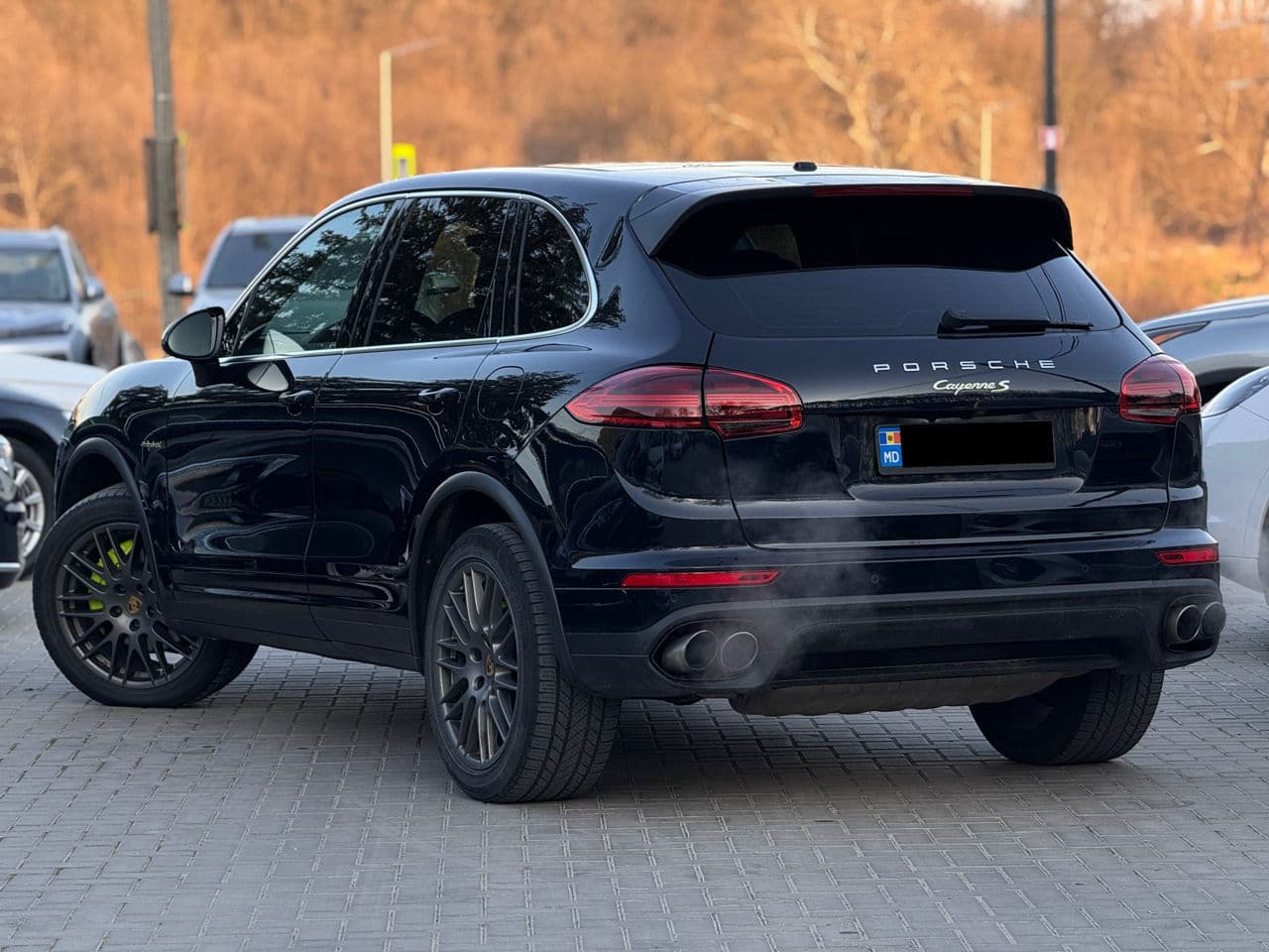 2016 Porsche Cayenne S Hybrid — Miniatură 4