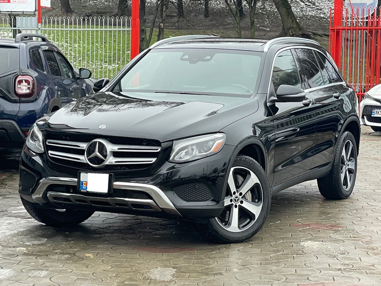 2019 Mercedes GLC 350e — Miniatură 2