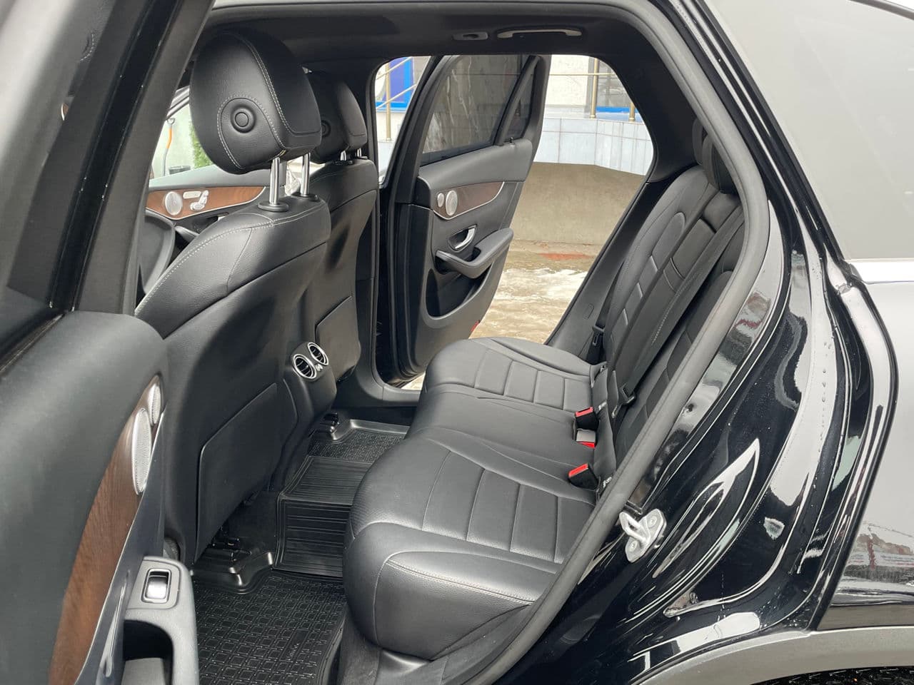 2019 Mercedes GLC 350e — Miniatură 18
