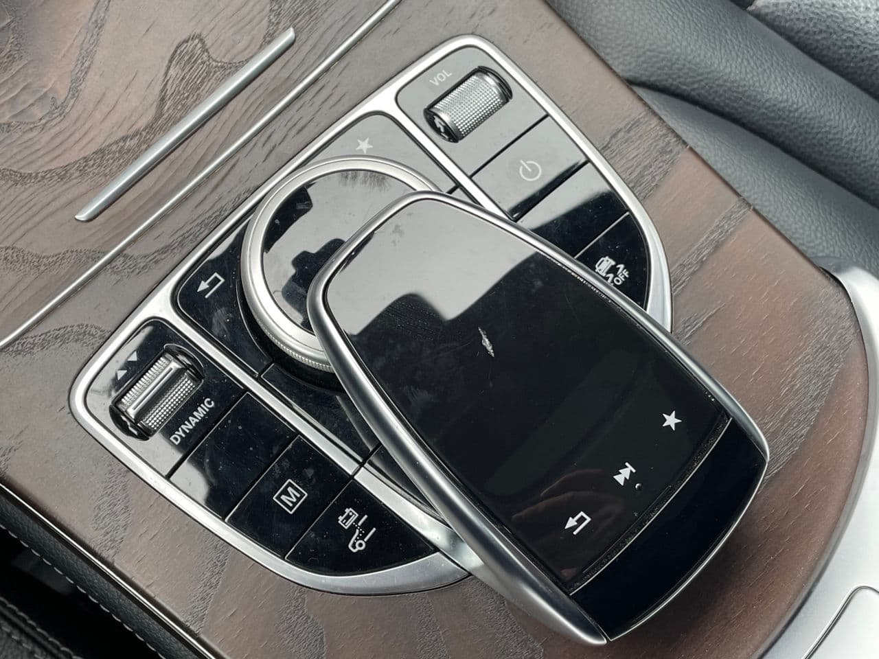 2019 Mercedes GLC 350e — Miniatură 17