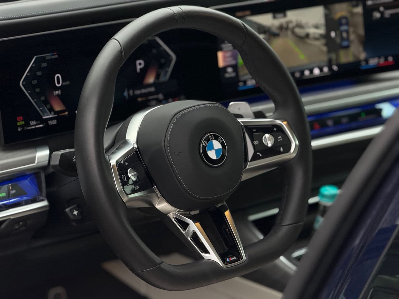 BMW 740 2024 — Миниатюра 7