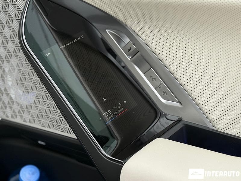 BMW 740 2024 — Миниатюра 20