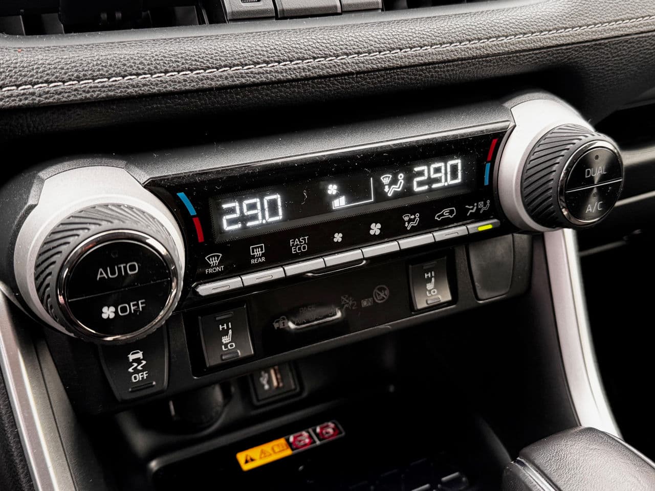 2023 Toyota Rav-4 — Miniatură 11