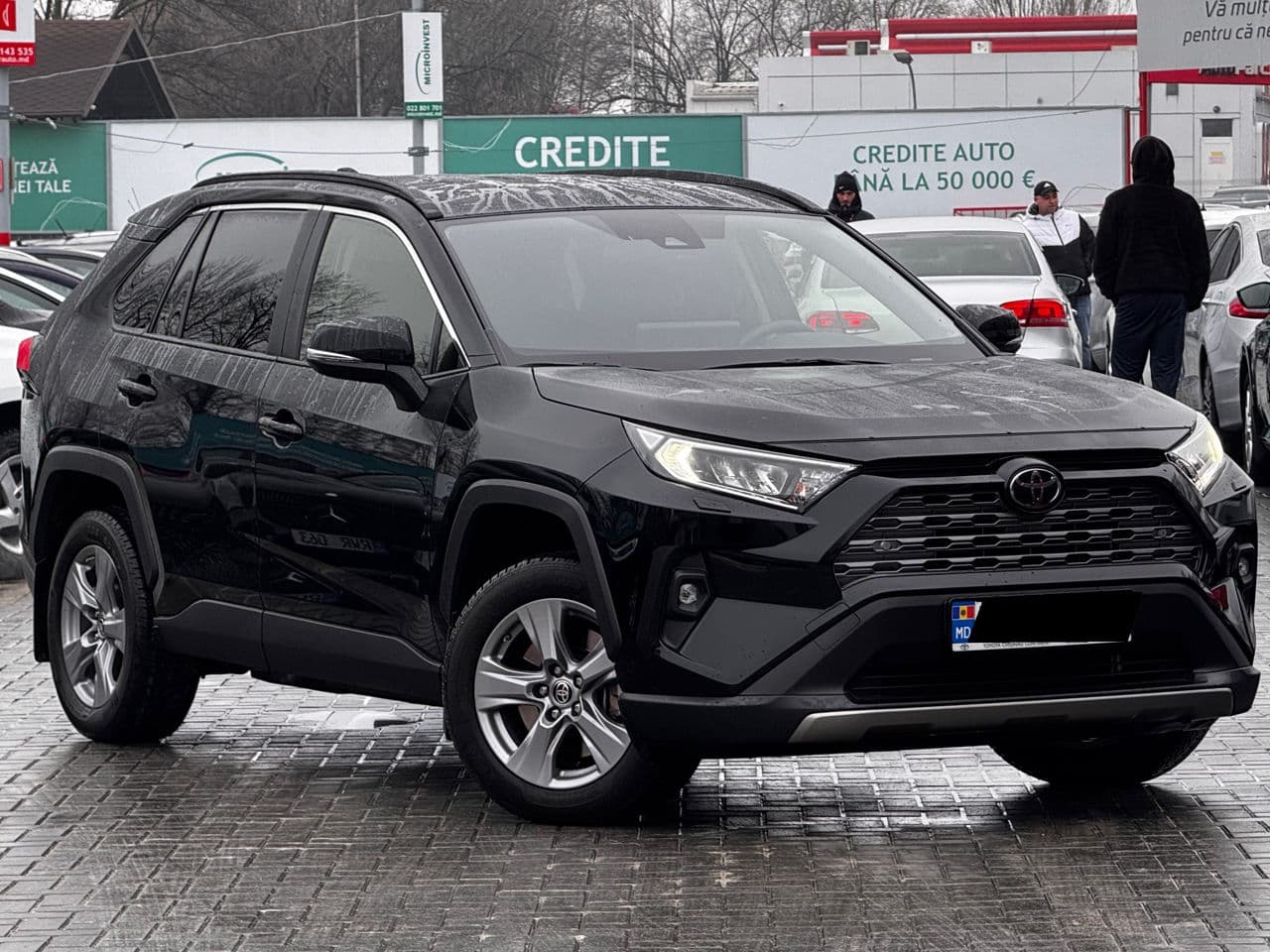 2023 Toyota Rav-4 — Miniatură 3