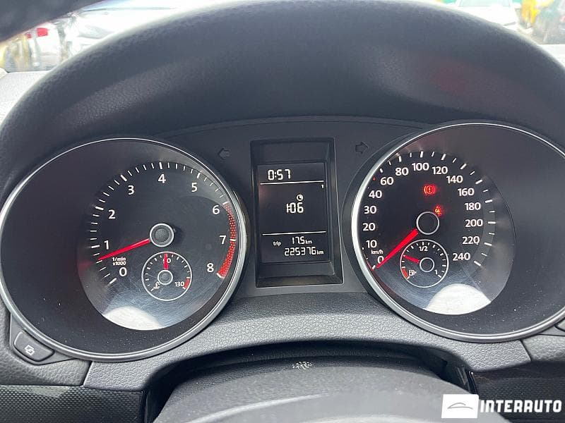 2009 Volkswagen Golf — Miniatură 8