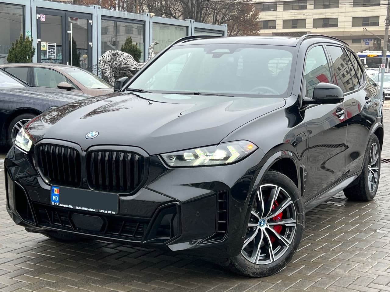2024 BMW X5 5.0e — Miniatură 3